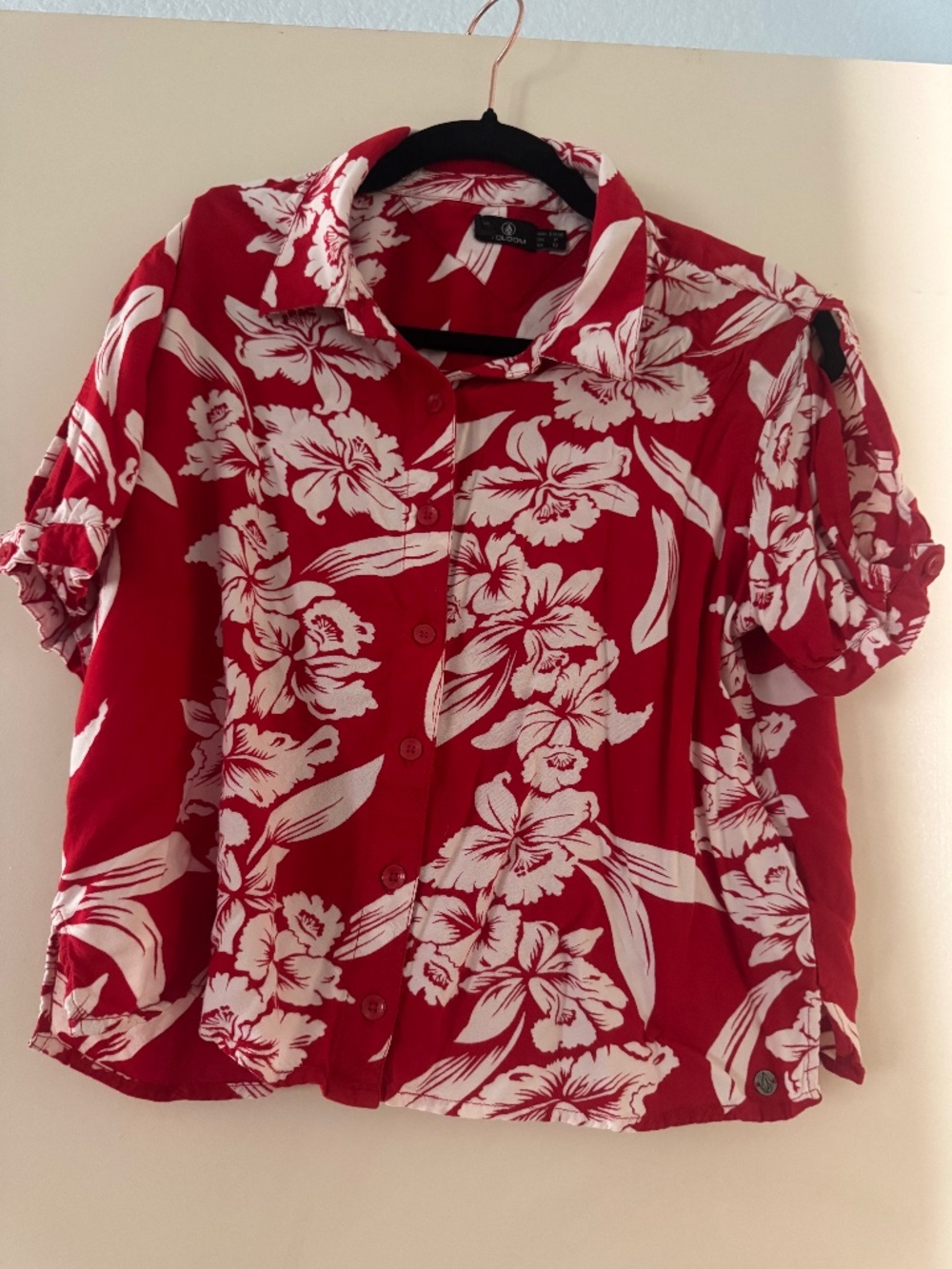 Volcom crop Hawaiian print button up